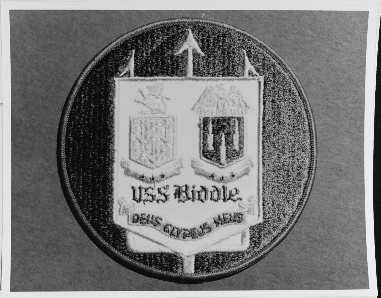 Insignia: USS BIDDLE (DDG-5)
