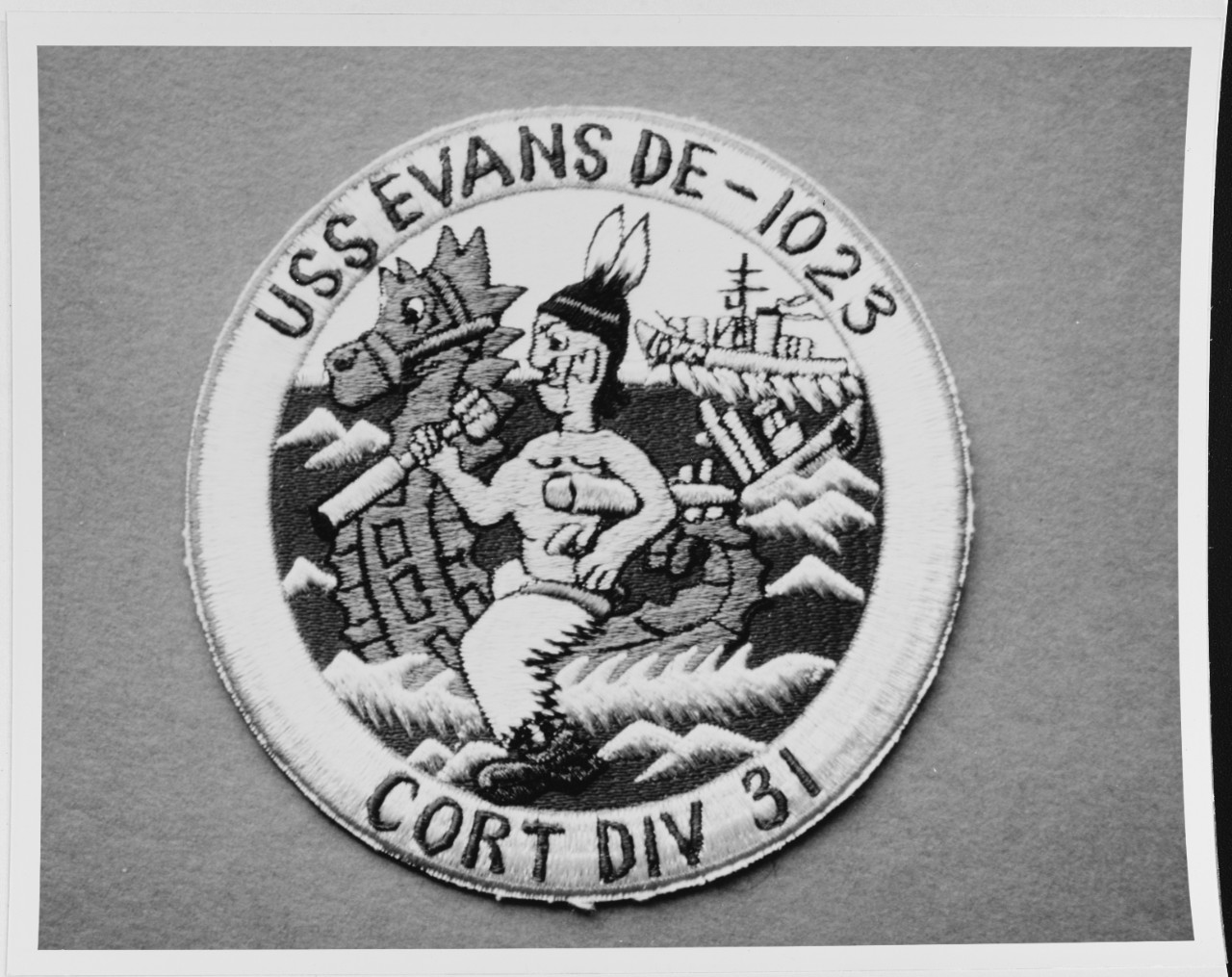Insignia: USS EVANS (DE-1023)