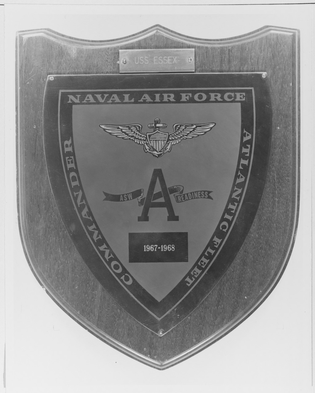 Award to USS ESSEX (CVS - 91)