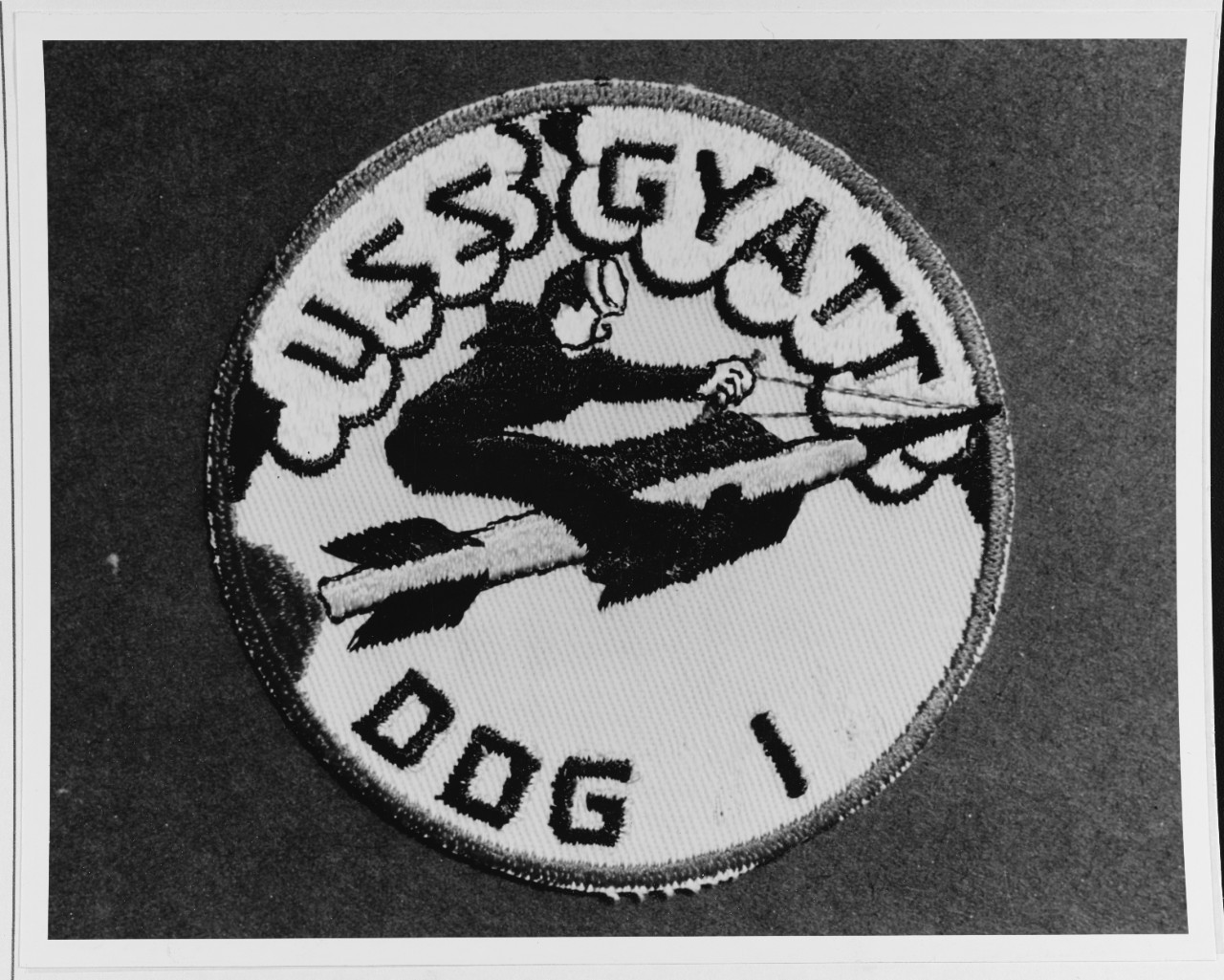 Insignia: USS GYATT (DDG-1)