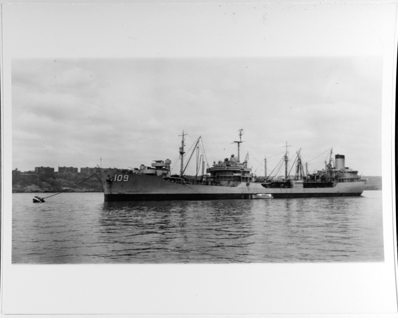 USS WACAMAW (AO-109)