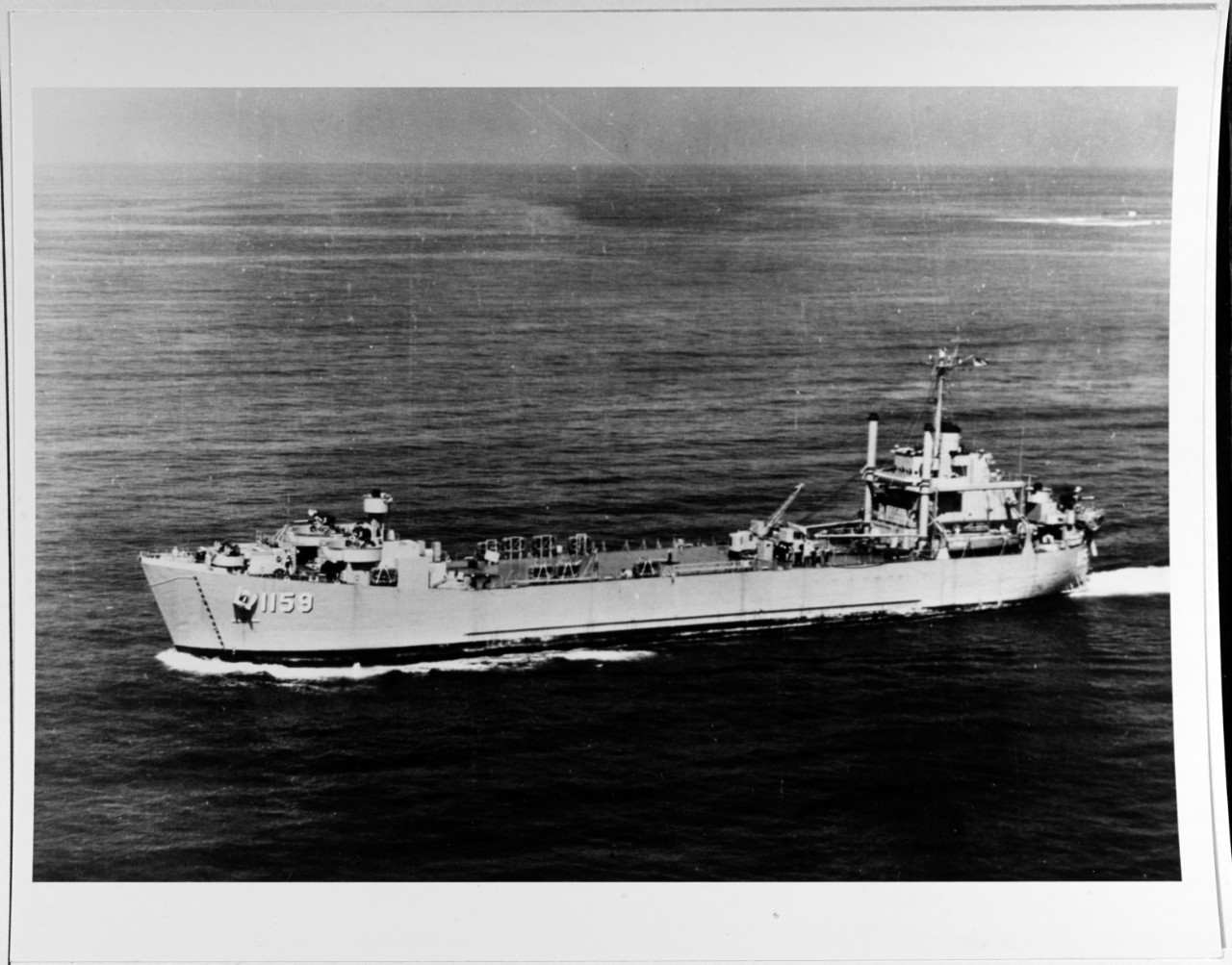 USS TOM GREEN COUNTY (LST-1159)