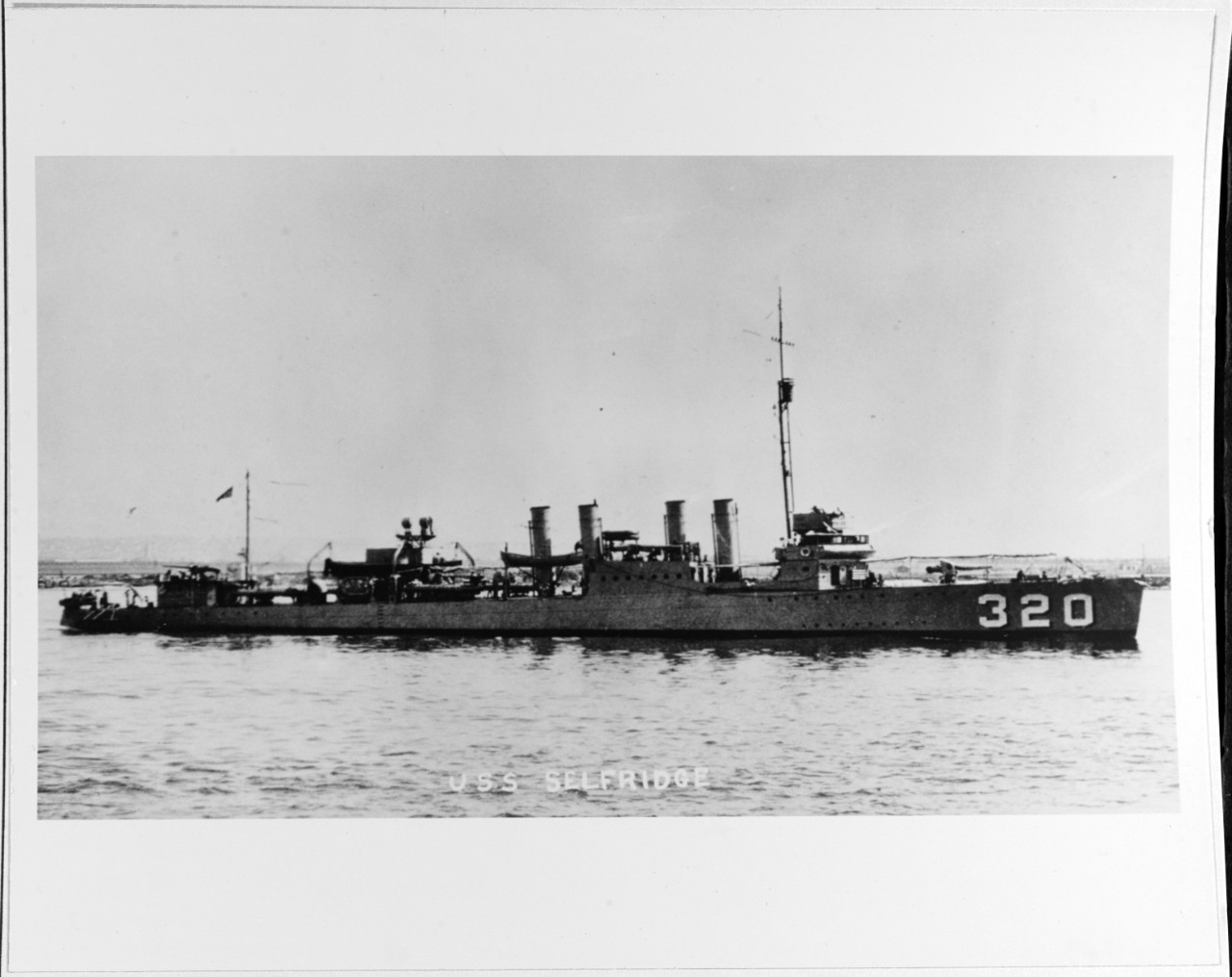 USS SELFRIDGE (DD-320)