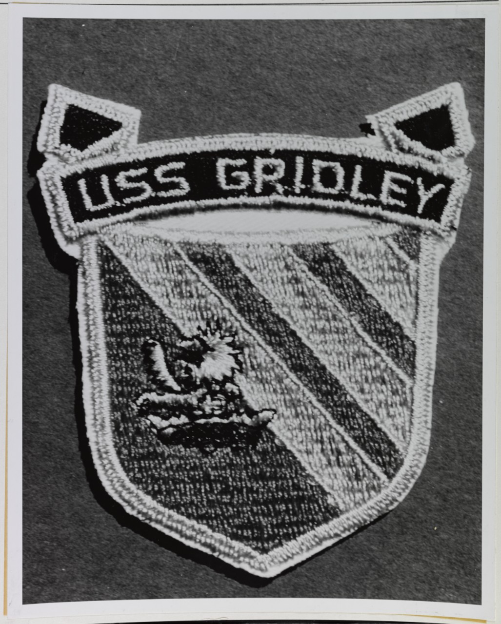 Insignia:  USS GRIDLEY (DLG-21)
