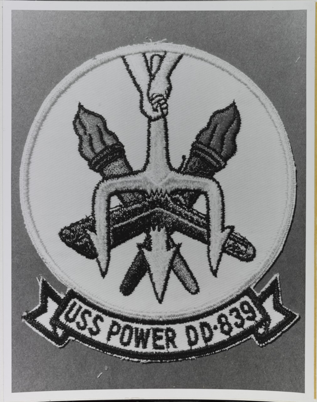 Insignia:  USS POWER (DD-839)