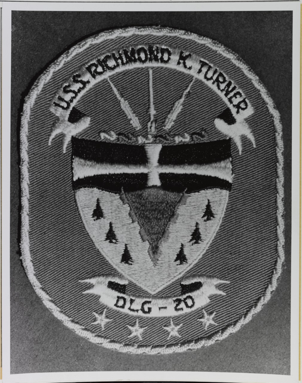 Insignia:  USS RICHMOND K. TURNER (DLG-20)