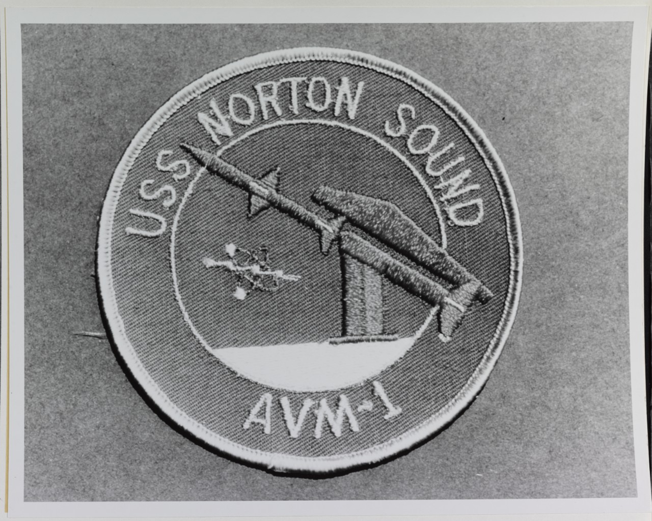 Insignia: USS NORTON SOUND (AVM-1)