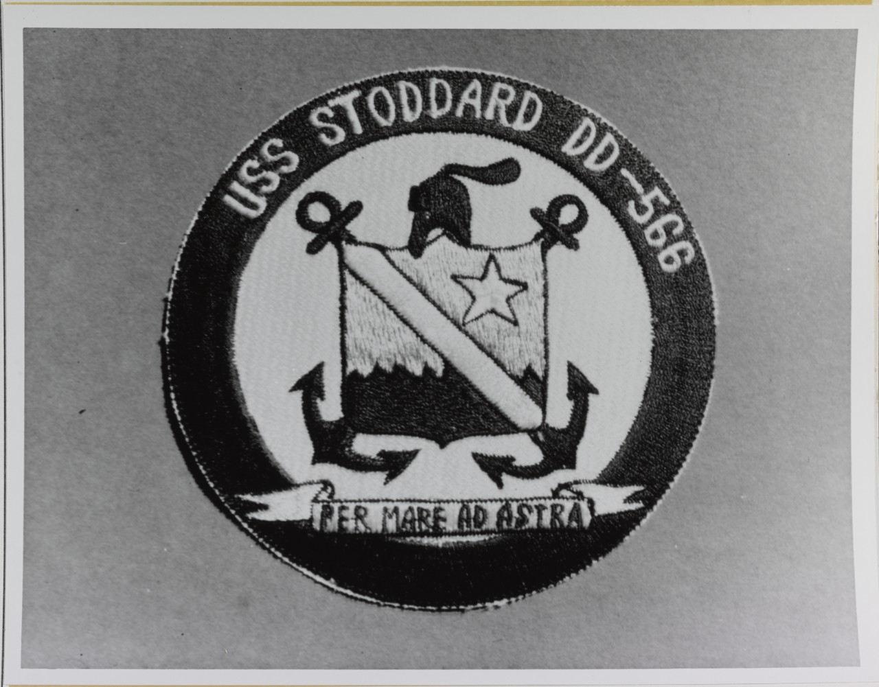 Insignia: USS STODARD (DD-566)