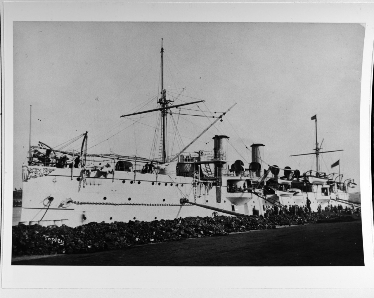 USS PHILADELPHIA (C-4)