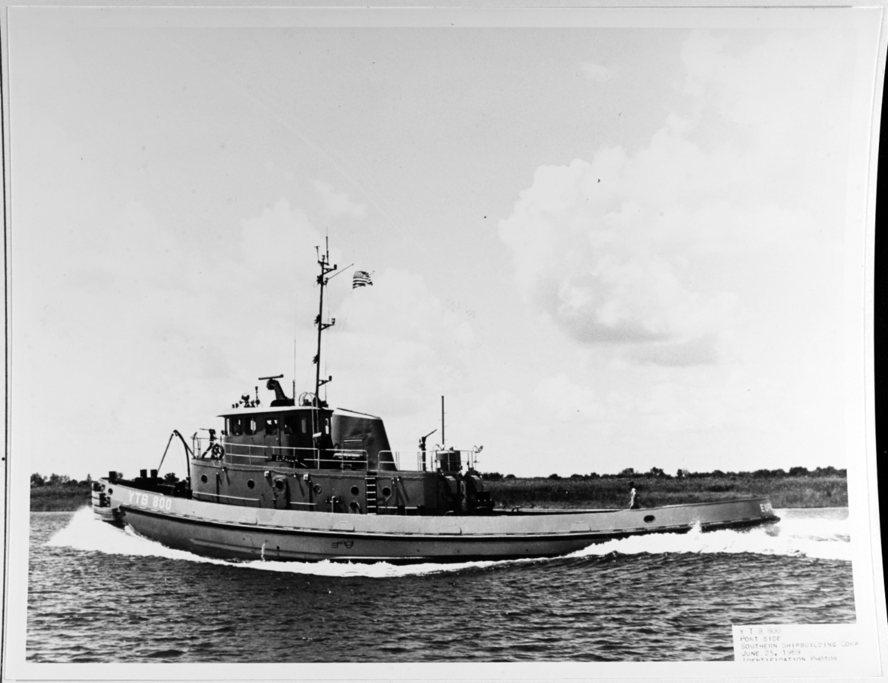 USS EUFAULA (YTB-800)