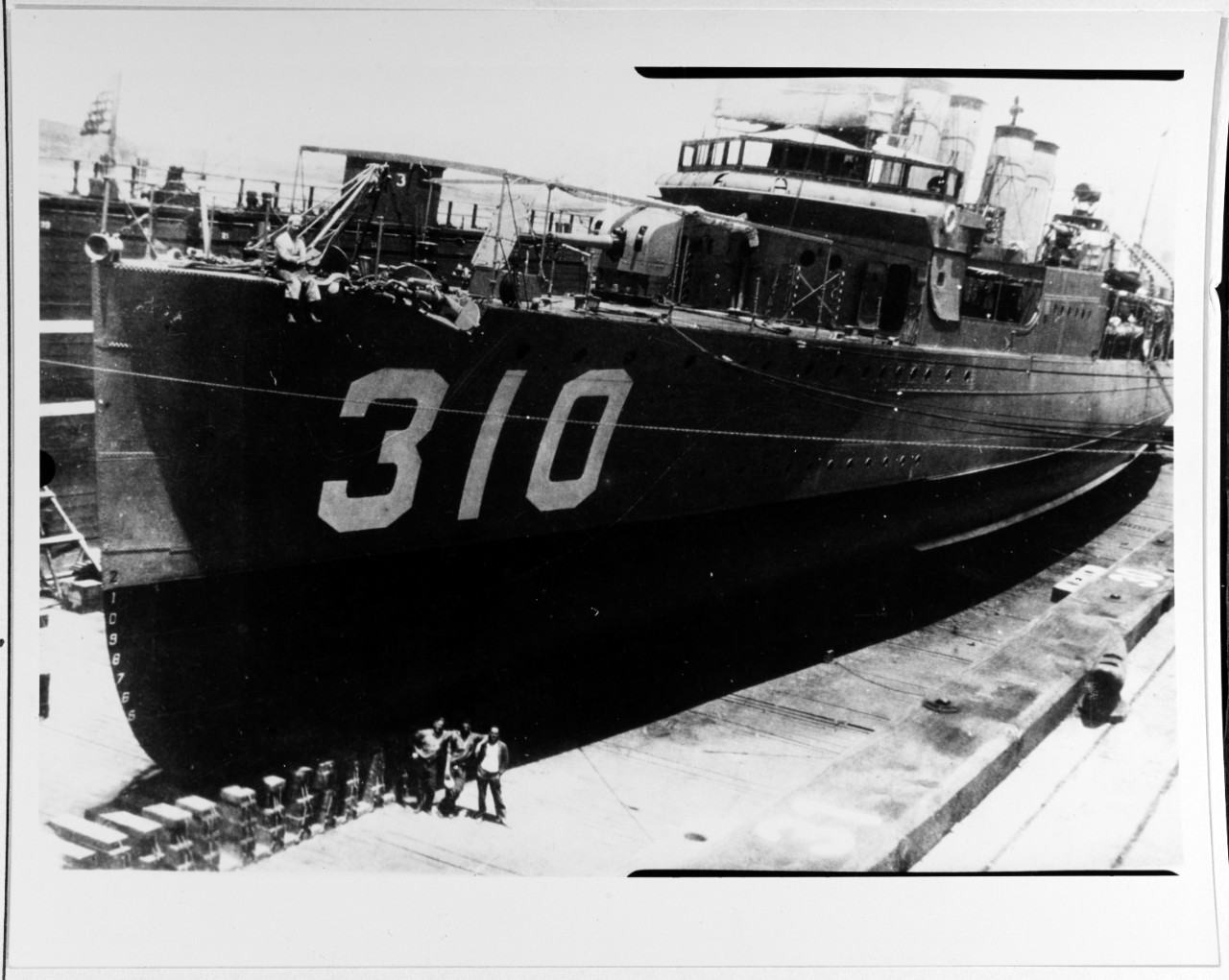 Photo #: NH 69453  USS S.P. Lee (DD-310)
