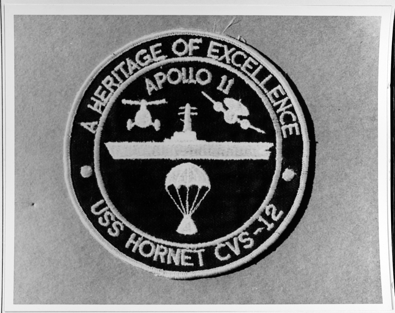 Insignia:  Apollo Eleven Recovery Team, USS HORNET (CVS-12)