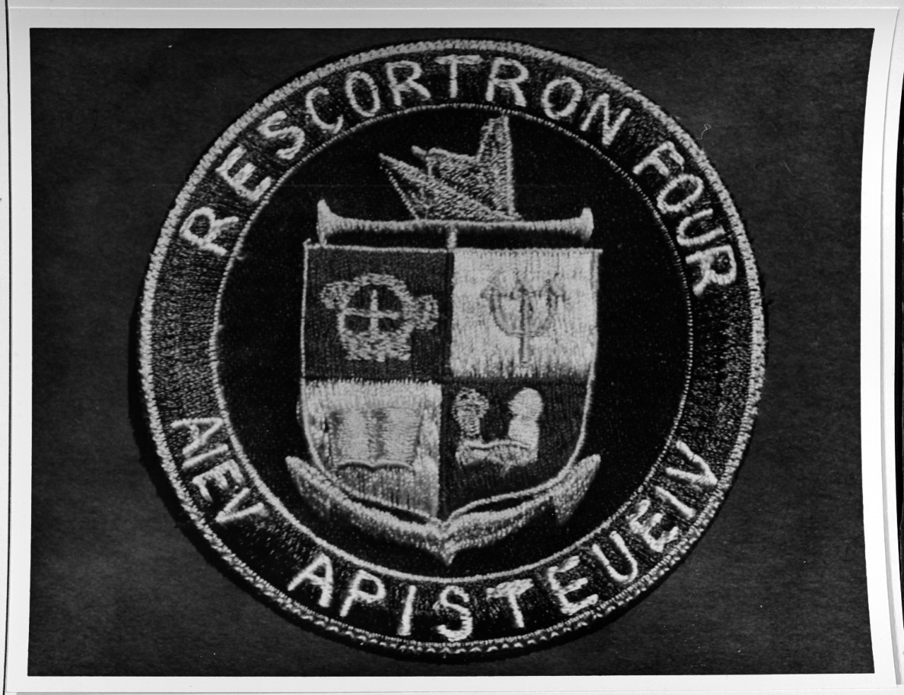 Insignia:  Reserve Escort Squadron Four