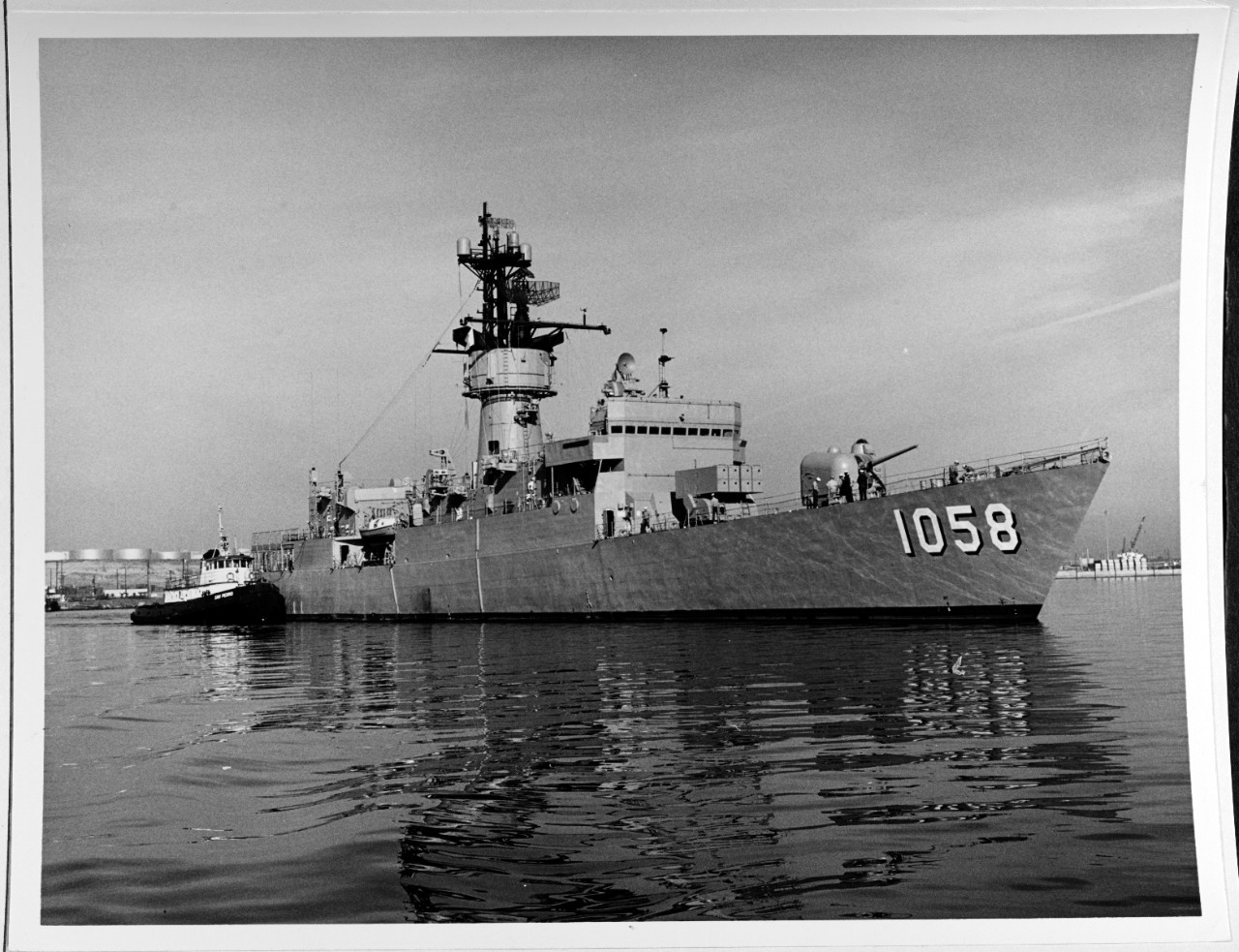 USS MEYERKORD (DE-1058)