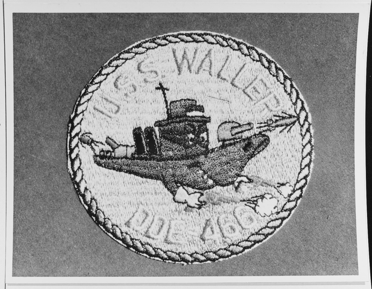 Insignia:  USS WALLER (DDE-466)