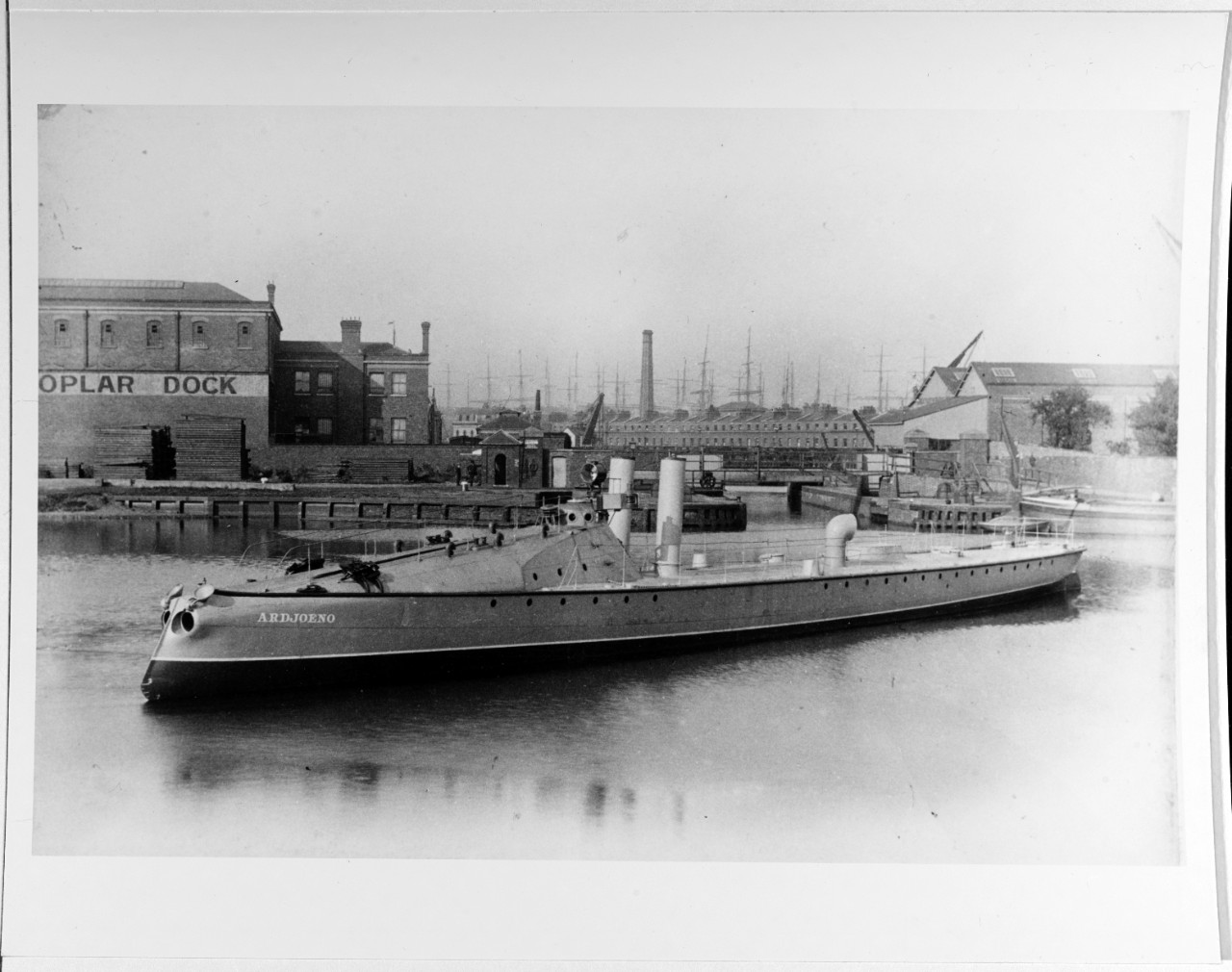 Dutch torpedo boat ARDJOENO, built by Yarrow in 1886.