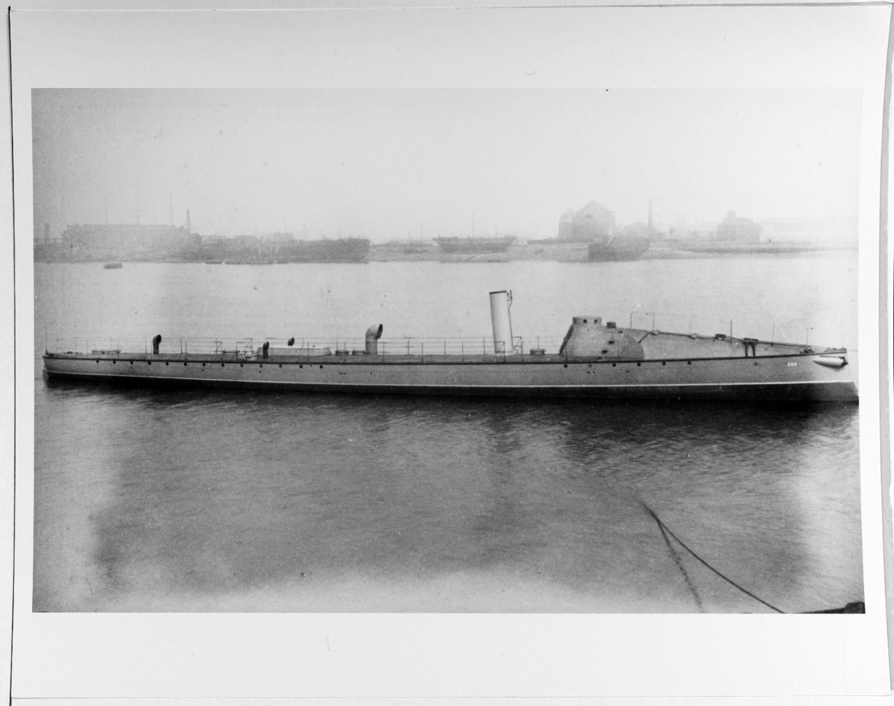 Chinese torpedo boat, built by Yarrow in 1887.