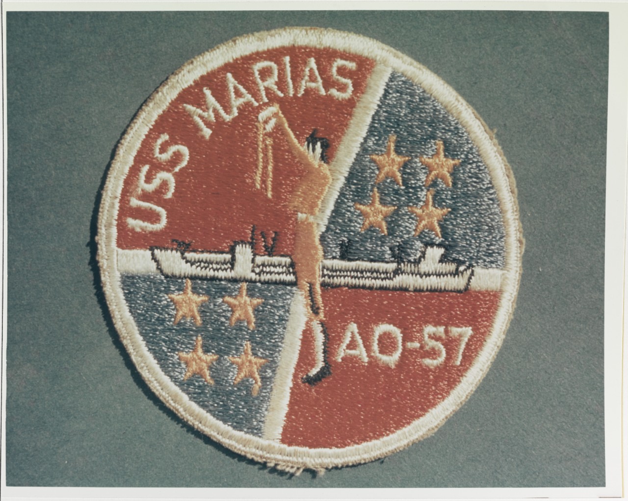 Insignia: USS MARIAS (AO-57)