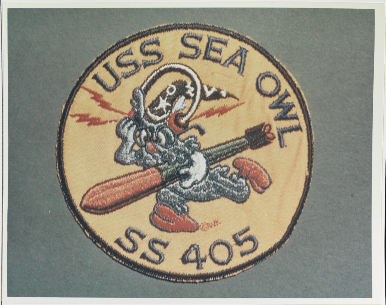 Insignia: USS SEA OWL (SS-405)
