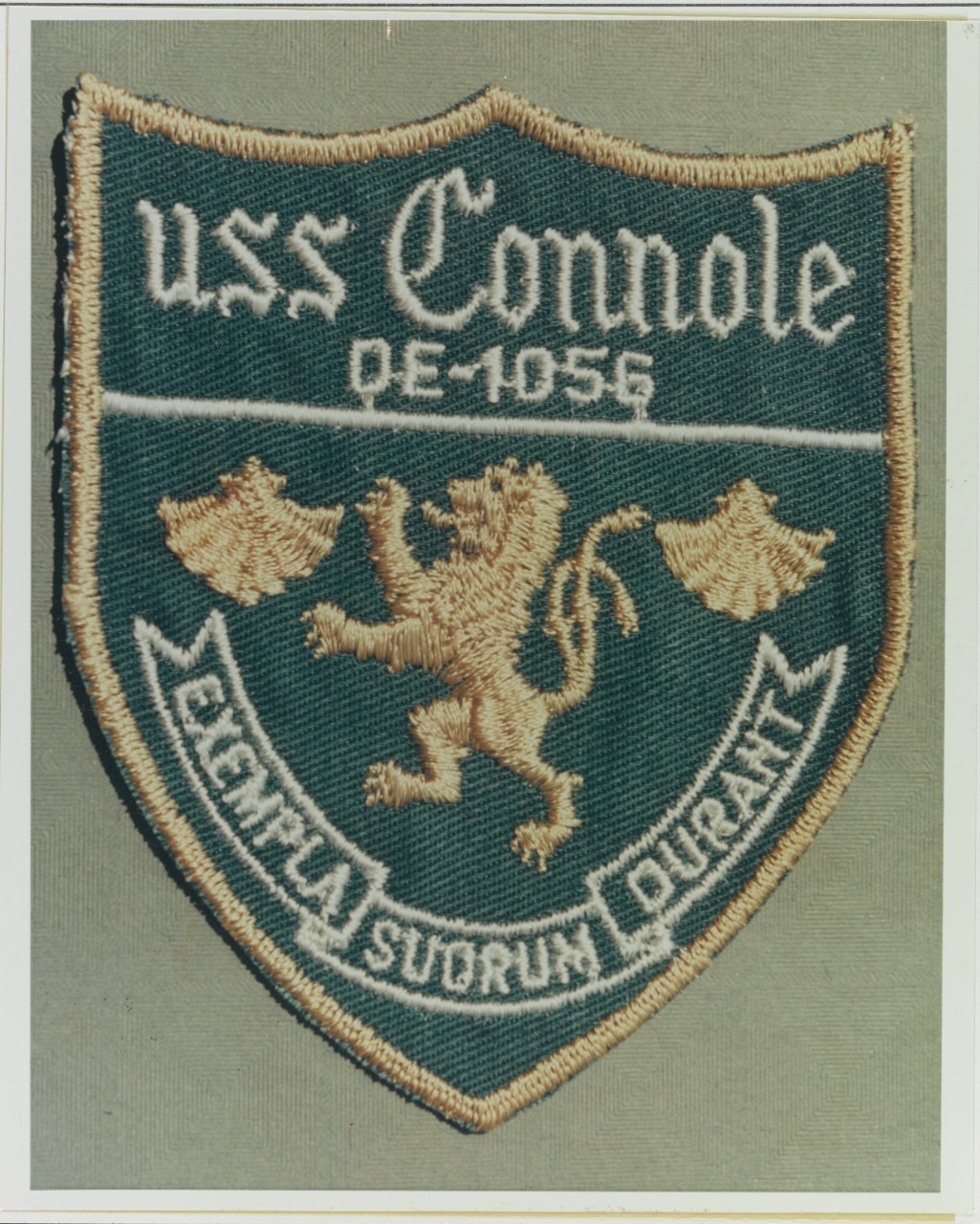Insignia: USS CONNOLE (DE-1056)