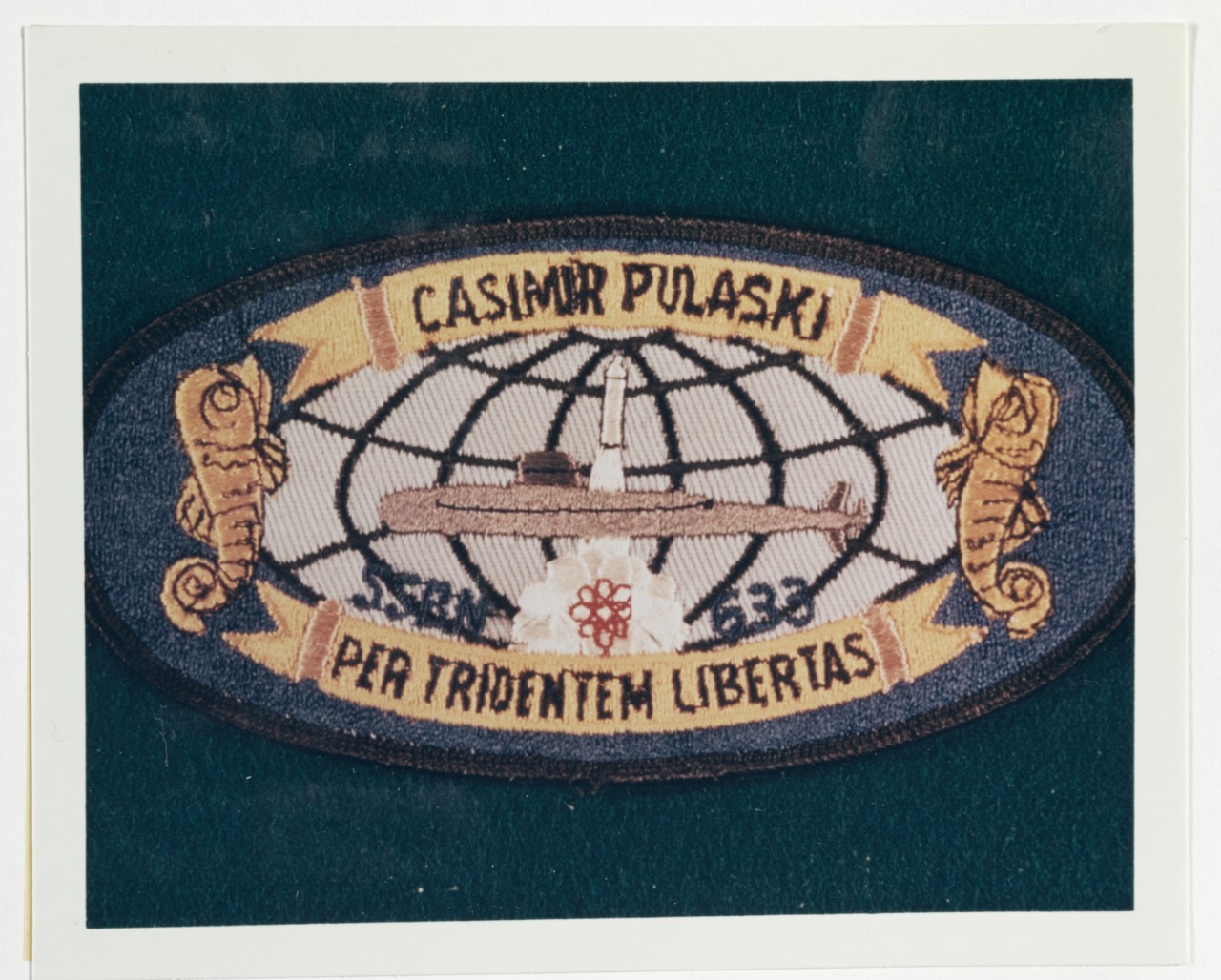Insignia: USS CASIMIR PULASKI (SSBN-633)