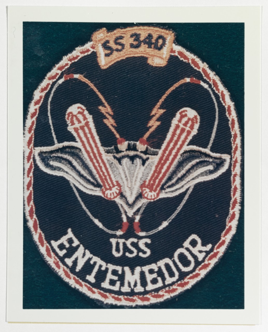 Insignia: USS ENTEMEDOR (SS-340)