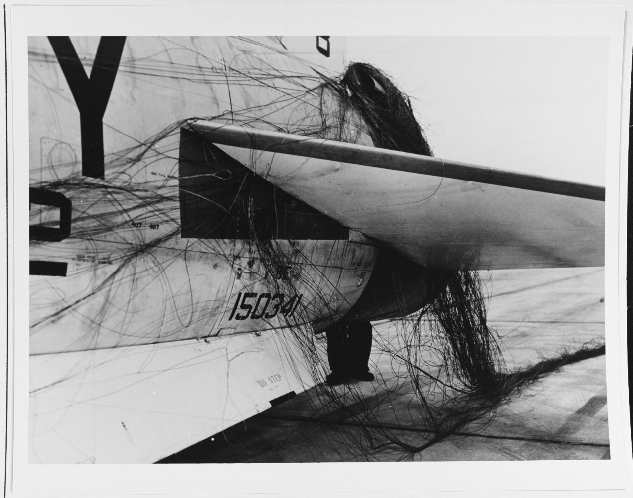 Tow target cable fouled by aircraft of VF-62, 1965.