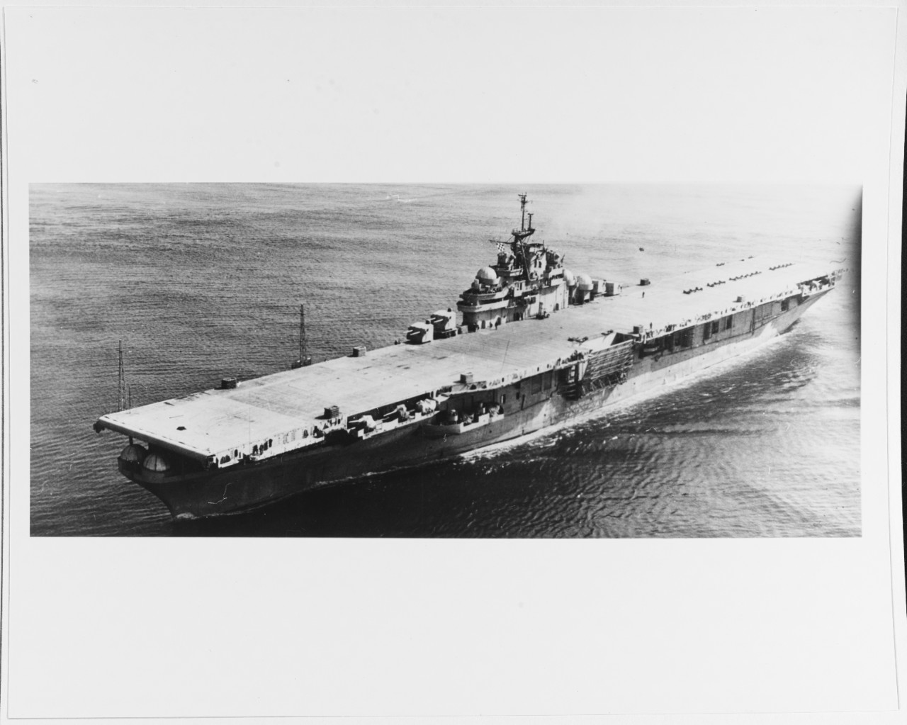USS SHANGRI-LA (CV-38)