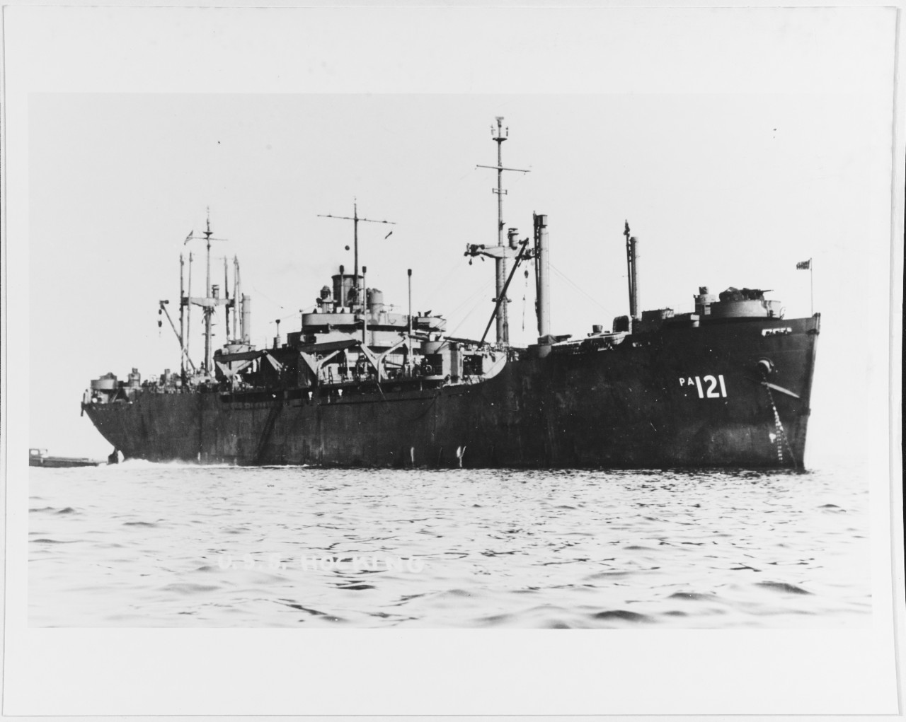 USS HOCKING (APA-121)
