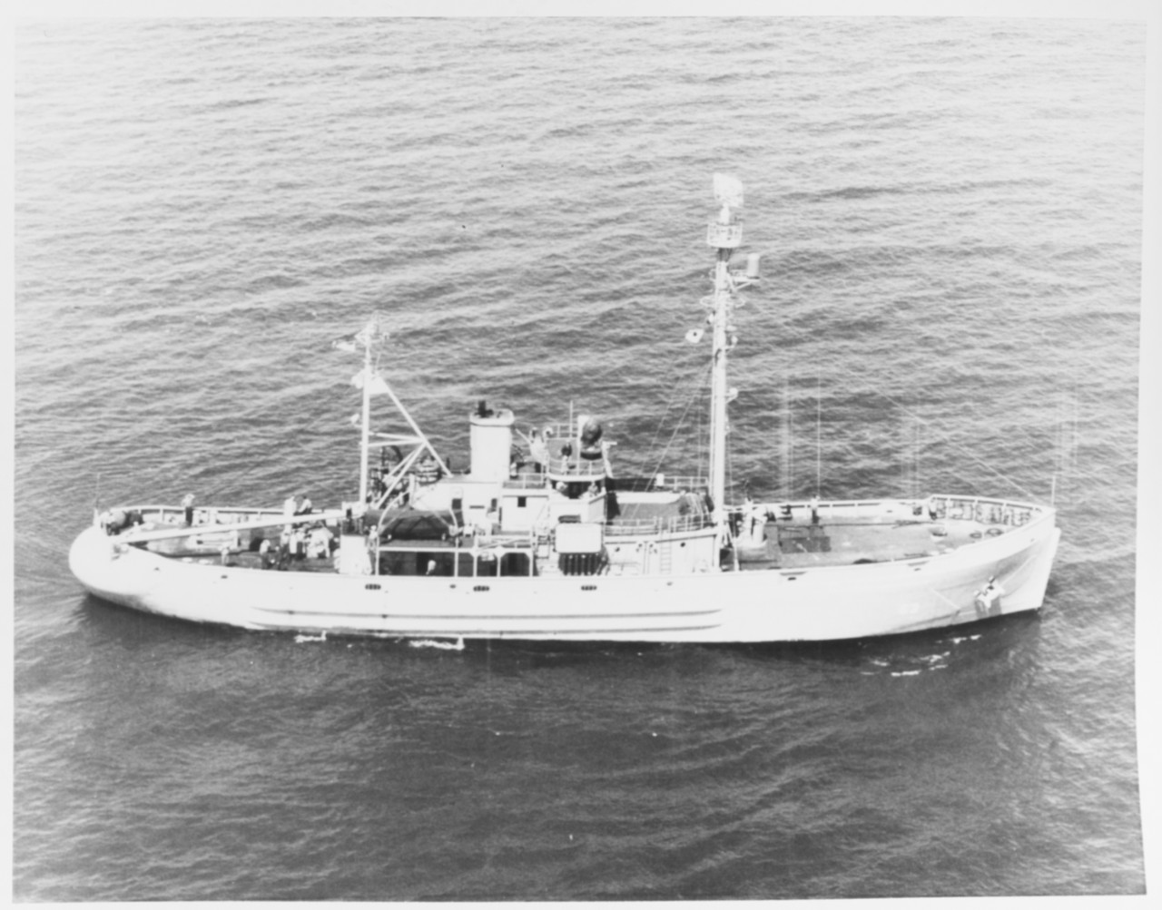 USS WHITEWOOD (AN-63)