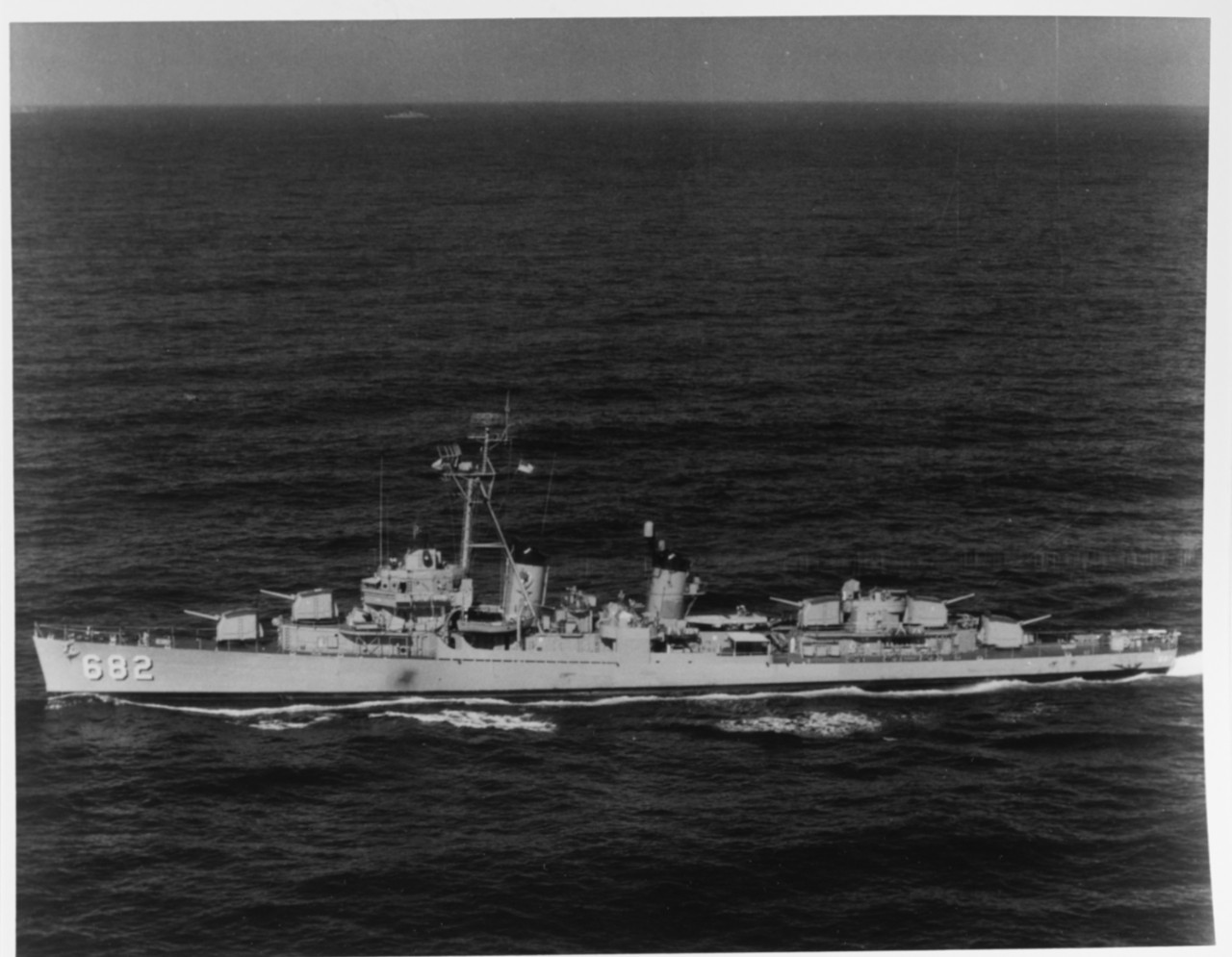 USS PORTERFIELD (DD-682)