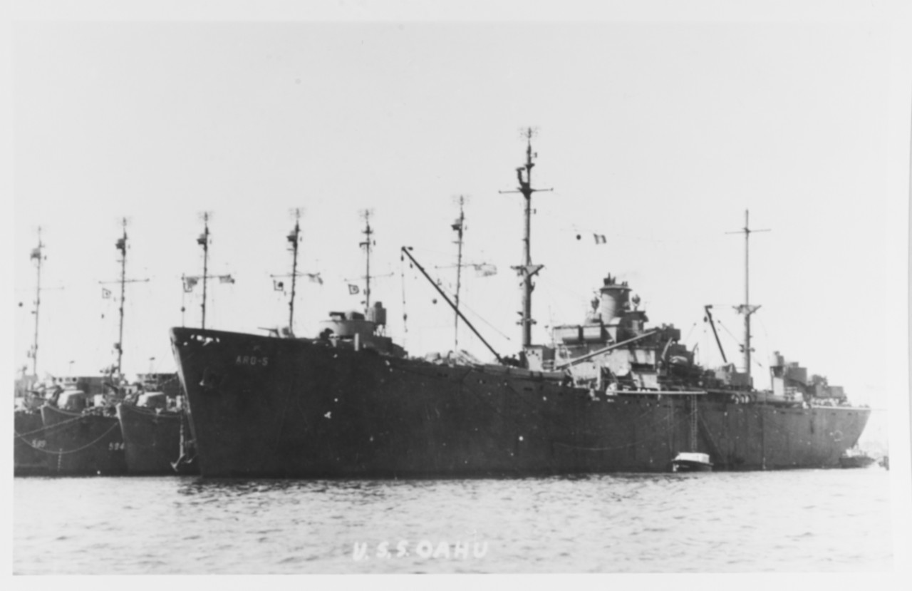 USS OAHU (ARG-5)