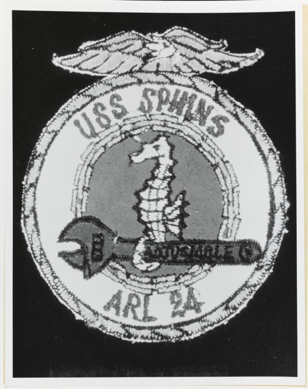 Insignia: USS SPHINX (ARL-24)