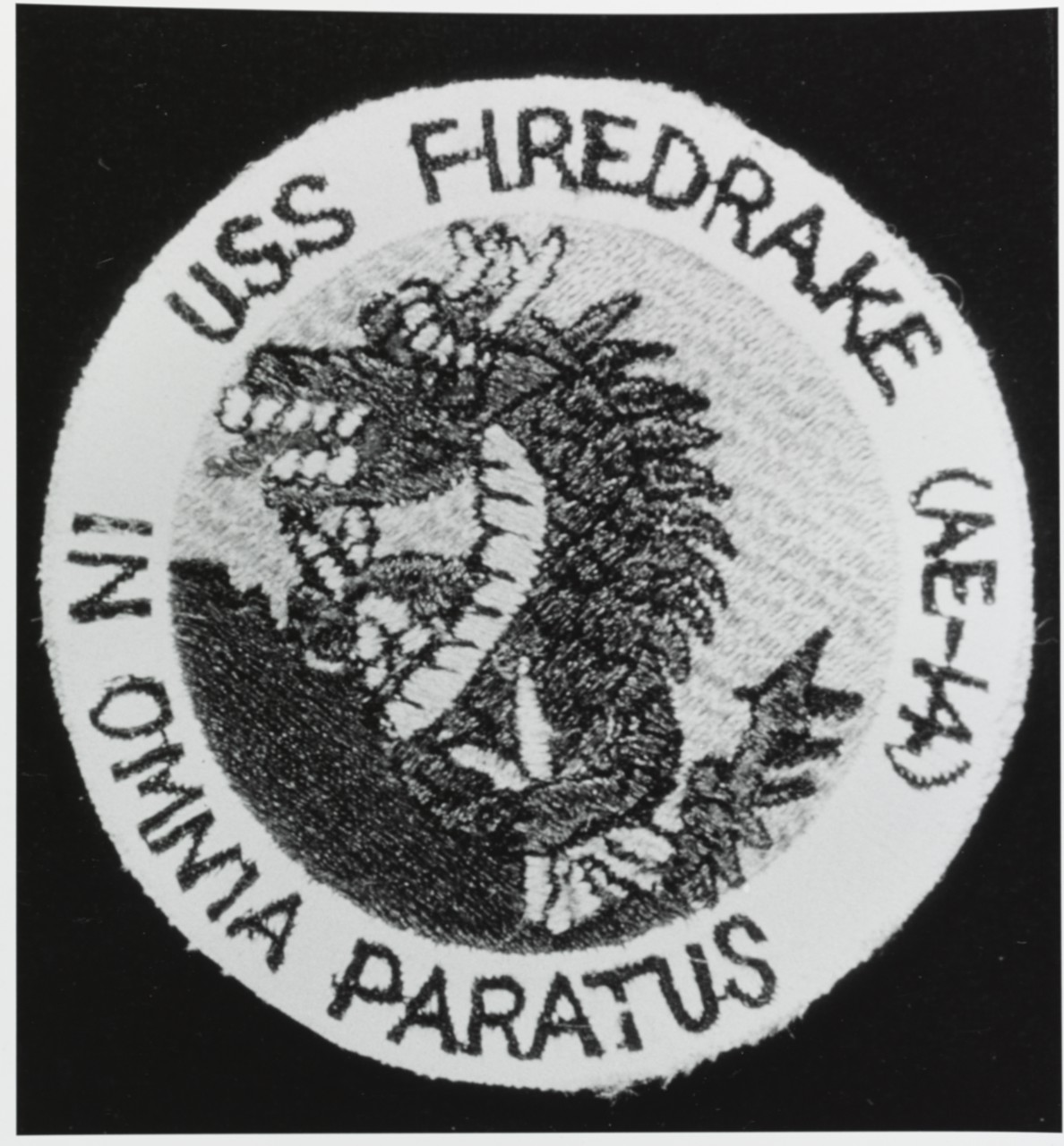 Insignia: USS FIREDRAKE (AE-14)