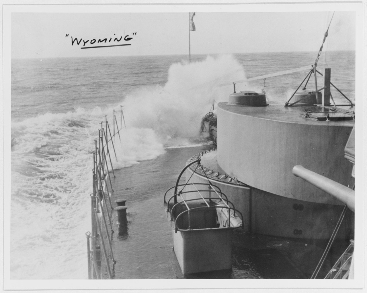 Photo #: NH 75119  USS Wyoming