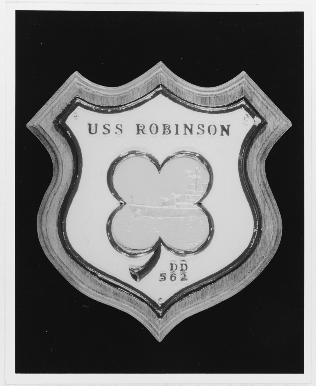 Photo #: NH 75792-KN Insignia: USS Robinson (DD-562)