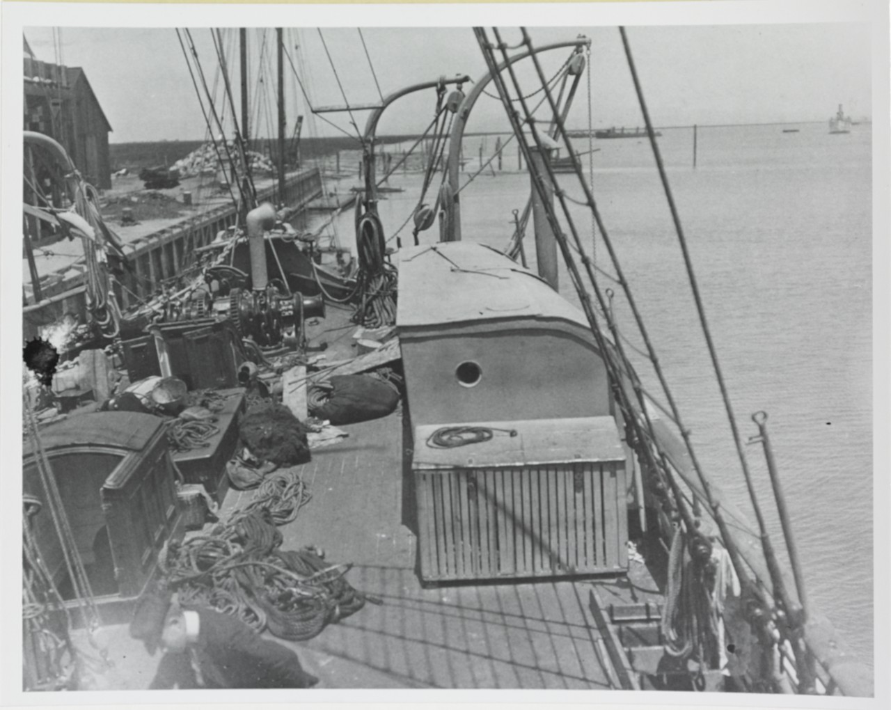 Deck of USS MANILA (1898-1913)
