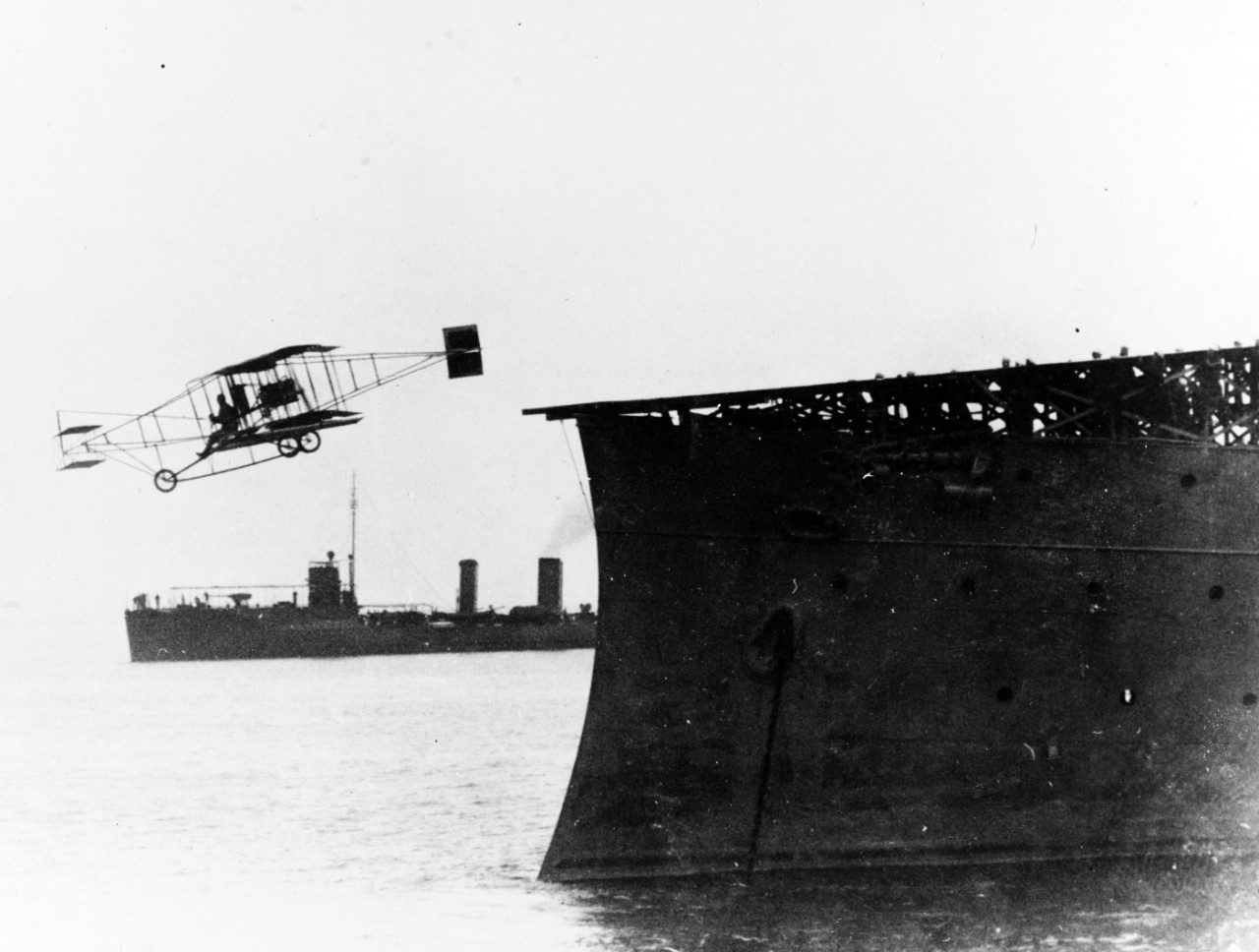 Photo #: NH 76511  First airplane takeoff from a warship, 14 November 1910