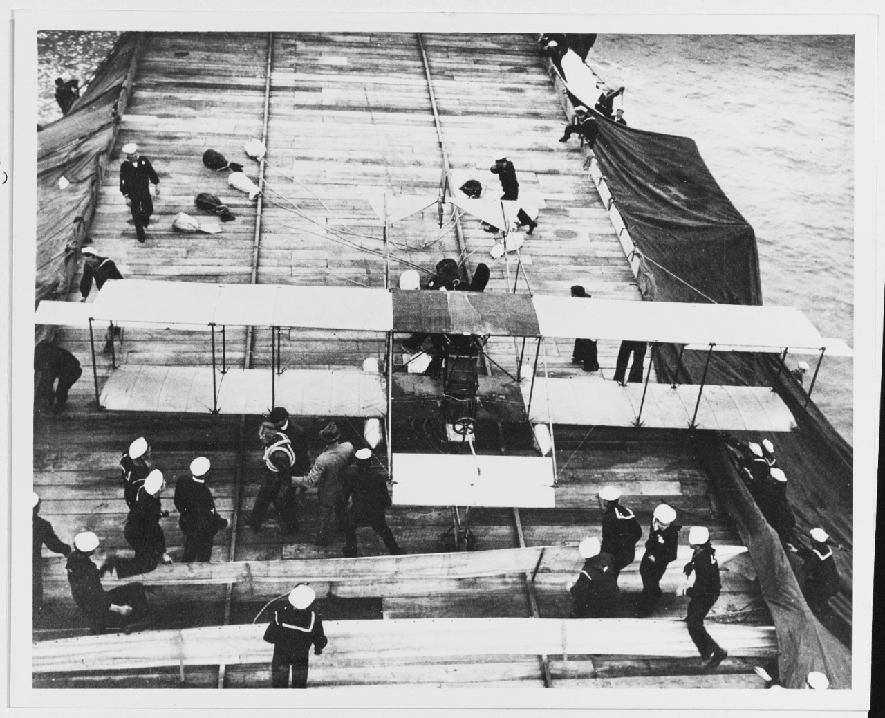 Photo #: NH 77502  First airplane landing on a warship, 18 January 1911