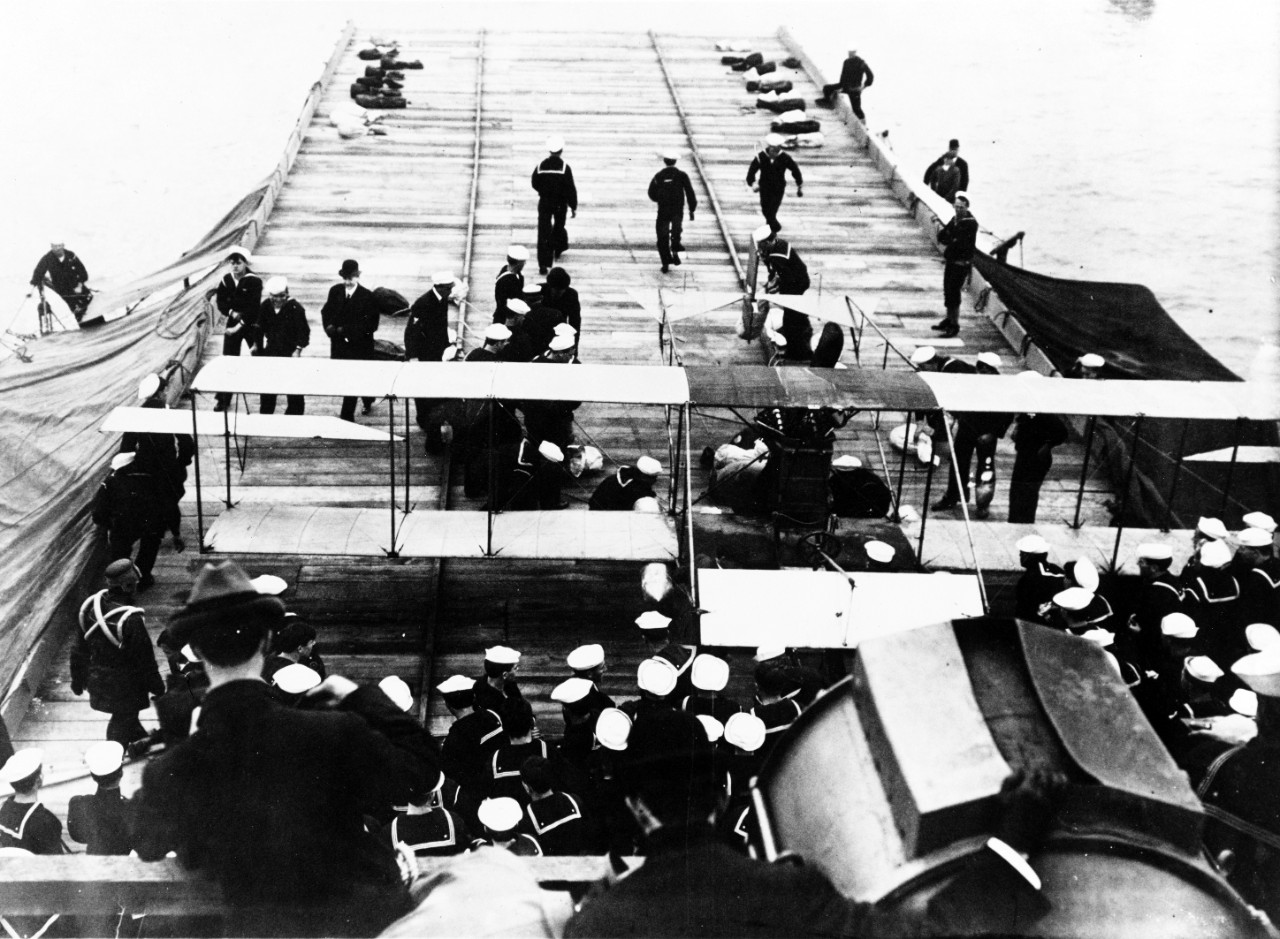 Photo #: NH 77509  First airplane landing on a warship, 18 January 1911