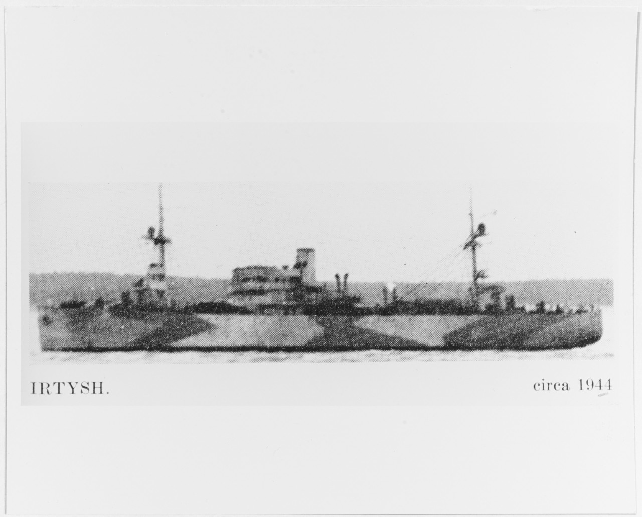 IRTYSH (Soviet submarine tender, 1933)