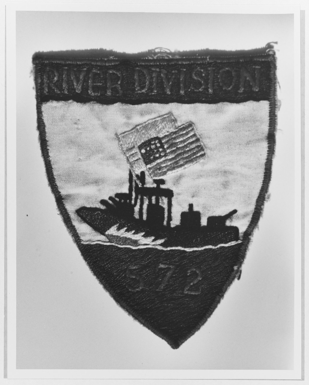 Insignia, Rive Division 572