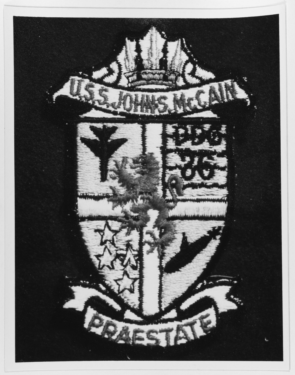Insignia: JOHN S. McCAIN (DDG-36)