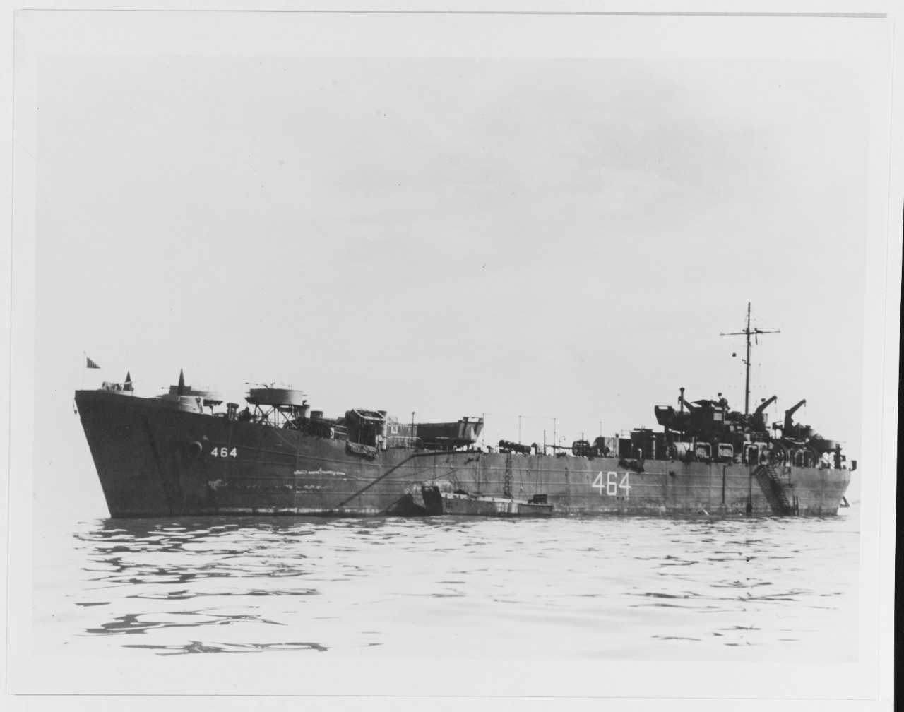 USS LST-464