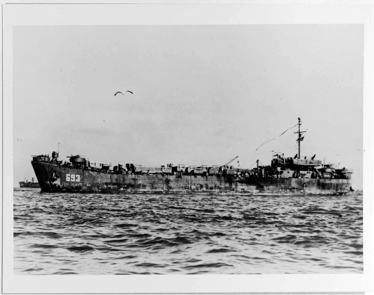 USS LST-693