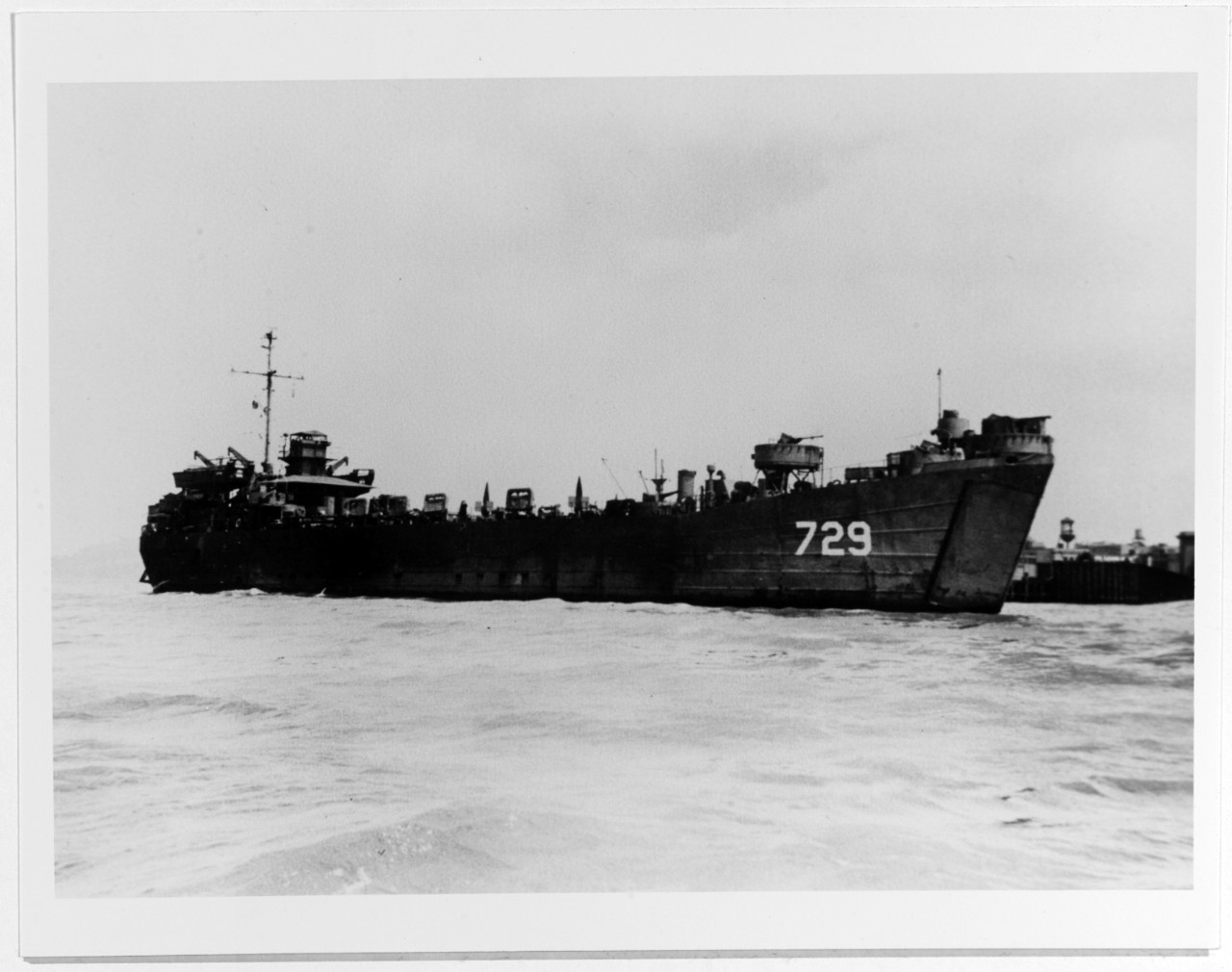 USS LST-729