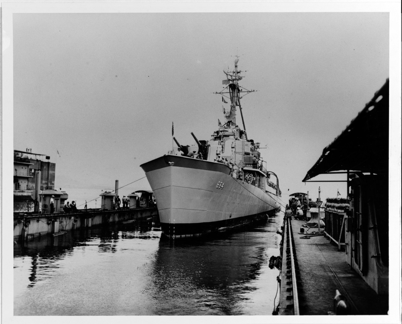 Photo #: NH 79346  USS Floyd B. Parks (DD-884)
