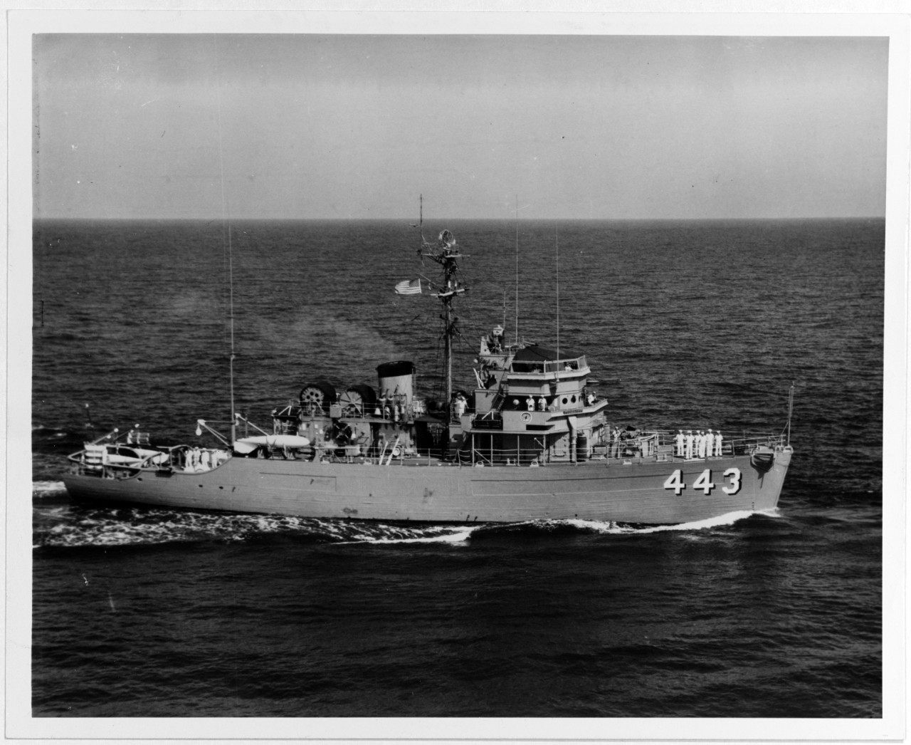 USS FIDELITY (MSO-443)