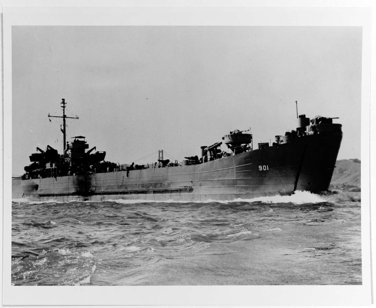 USS LST-901 (later:  LITCHFIELD COUNTY)