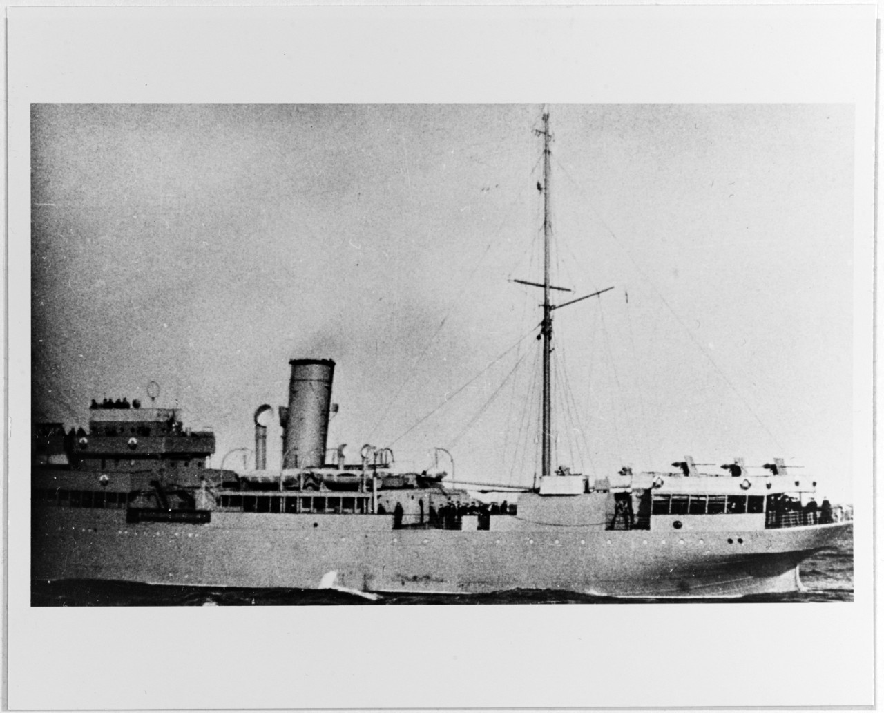 SMOLNYY (Soviet submarine tender, 1915-circa 1965)